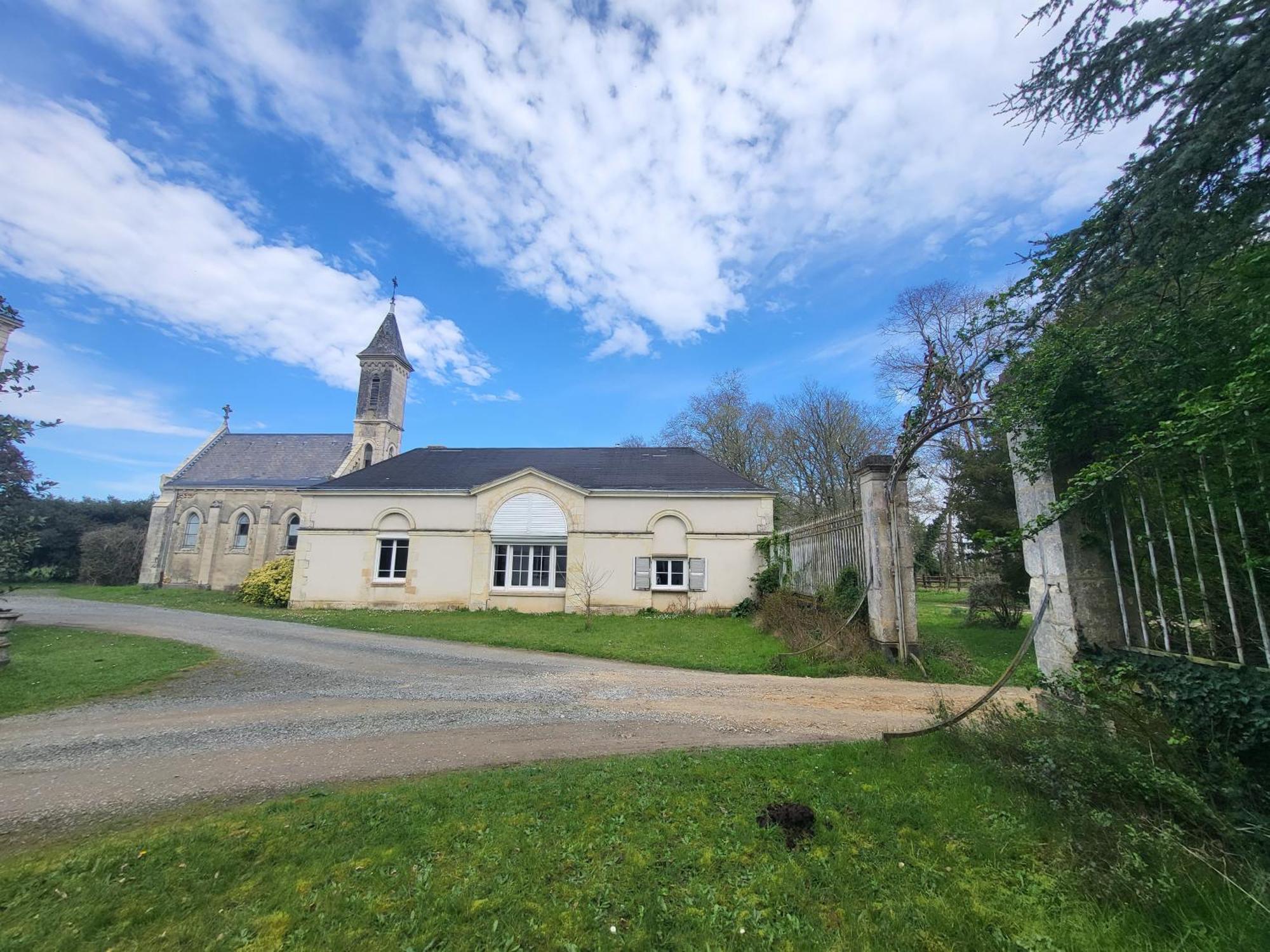 De La Chapelle - Circuit Des 24 - Arnage - 10 Personnes * Spay